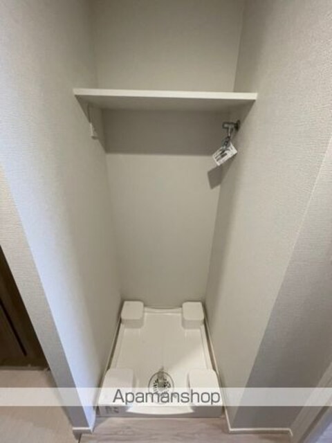東京都中野区中央５丁目[1R/25.79m2]の内装2