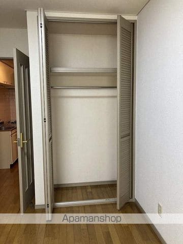 ツインハウスB棟の内装写真