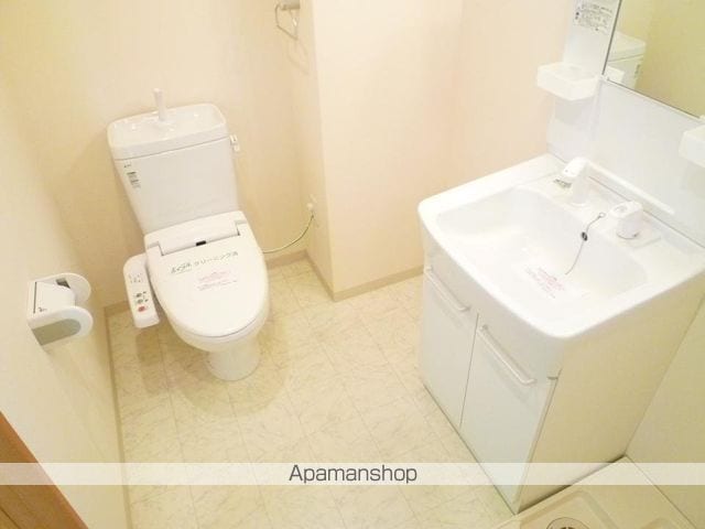 ヴァレーゼの内装写真