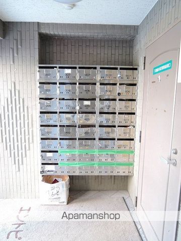 エントピア鴨池第7の玄関写真