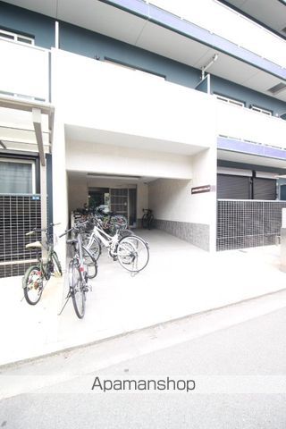 エスペランサ医大東の玄関写真