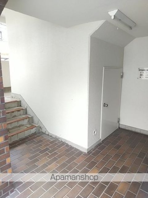 和歌山県和歌山市葵町[2LDK/48m2]の共用部1