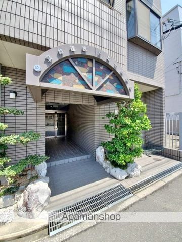 ドミール立命の玄関写真