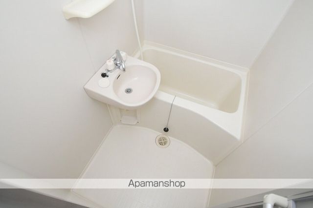 レオパレス唐ヶ原の内装写真