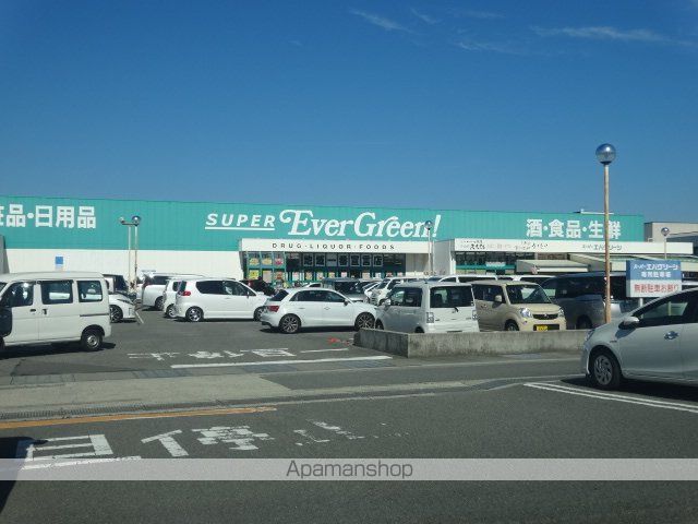 西岡マンションの周辺写真