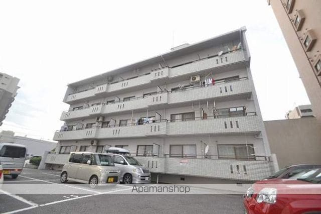 ロイヤルハウス西霞の外観写真
