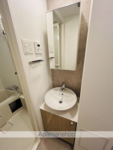 ESLEAD大阪 EAST EDGEの内装写真