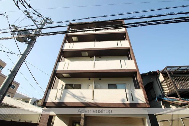 すとりぃむ江坂の外観写真
