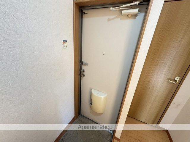フェヴァリー川東の内装写真