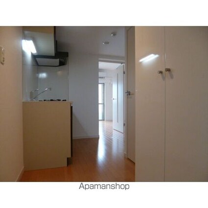 スカイコート小竹向原[1K/25.57m2]の玄関