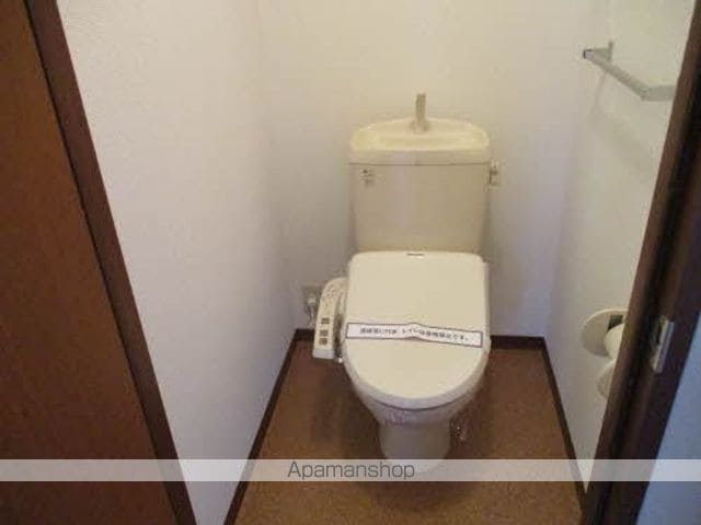 シャーメゾンKIKI A棟の内装写真