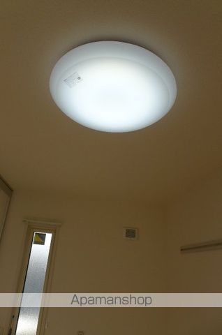 スクエア新富の内装写真