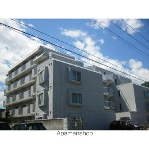 クリオ山鼻南壱番館