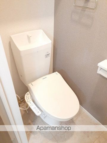 アルバ ファウスト IIの内装写真