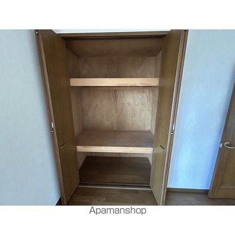 メゾン玉野C棟の内装写真