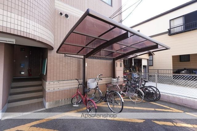 プリムローズマキBの玄関写真