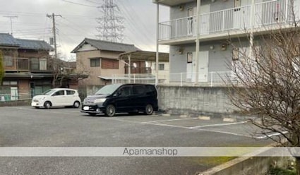 レオパレスＯＹＵＭＩ　Ⅱ[1K/23.18m2]の駐車場
