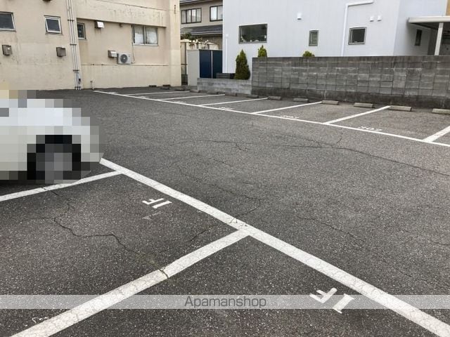 スターハイムの外観写真