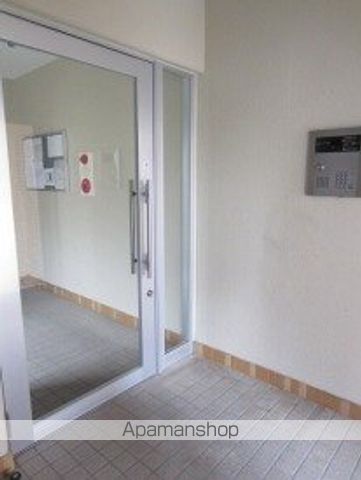 ハートマンションの玄関写真