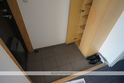 パトリシア信濃町テラス[1LDK/67.71m2]の玄関