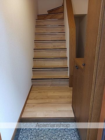 クレストヒルズFの内装写真