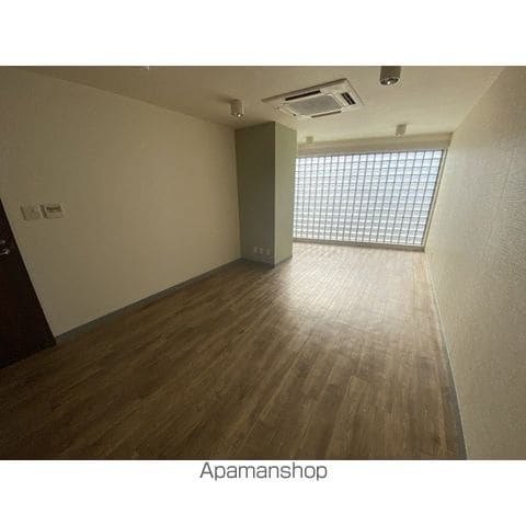 ポートタワー山下町の内装写真