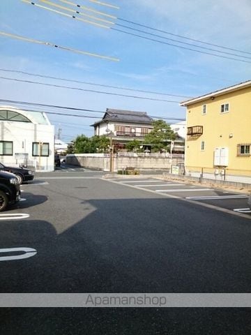 パークイーストの外観写真