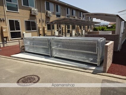 スペリアージュ　Ｂ棟[3LDK/68.43m2]の共用部2