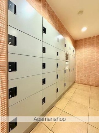 パークスフィア中野富士見町[1R/26.66m2]の共用部2