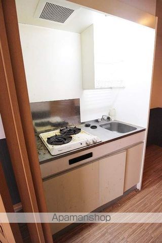 ピュア箱崎東六番館の内装写真