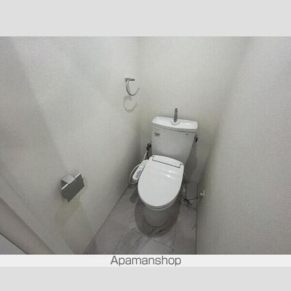 レグノ・アレッタ[2LDK/74.63m2]のトイレ