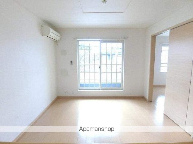 ピアーチェ IIの内装写真
