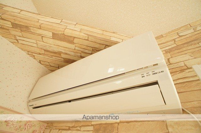 ユナイト鶴見ピーチパフェの内装写真