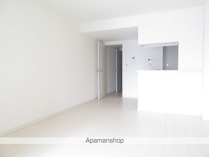 Ｒｉｓｉｎｇ　Ｓｕｎ[1LDK/45.86m2]のリビング・居間