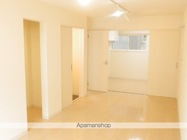 EMINENCE 美園85の内装写真