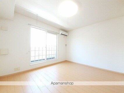 ドリームタウンＢ[1LDK/42.8m2]のリビング・居間