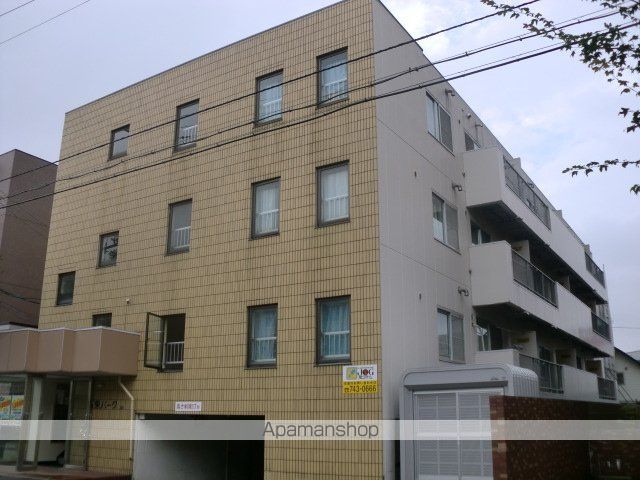 高栄パークの外観写真
