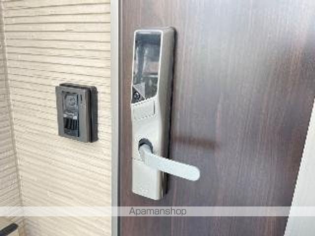 ウェストビレッヂIIの玄関写真