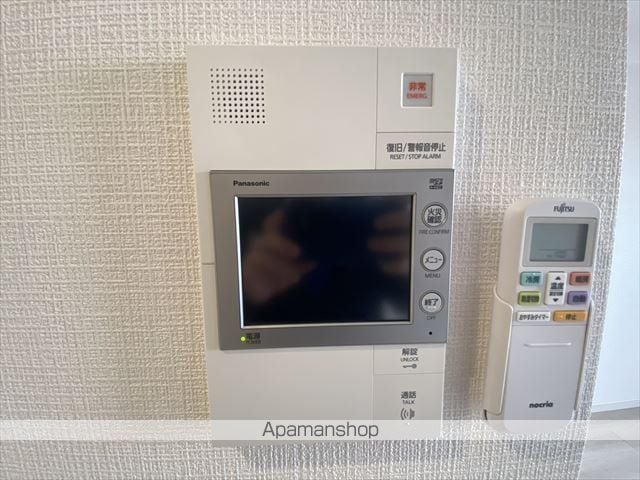 ATTIRANT西三国の内装写真