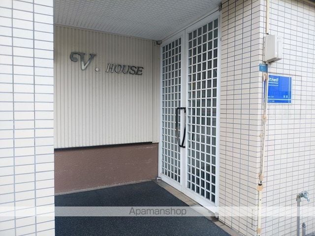 Vハウスの玄関写真
