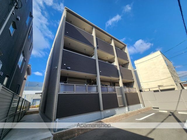 カーサ・オストロの外観写真