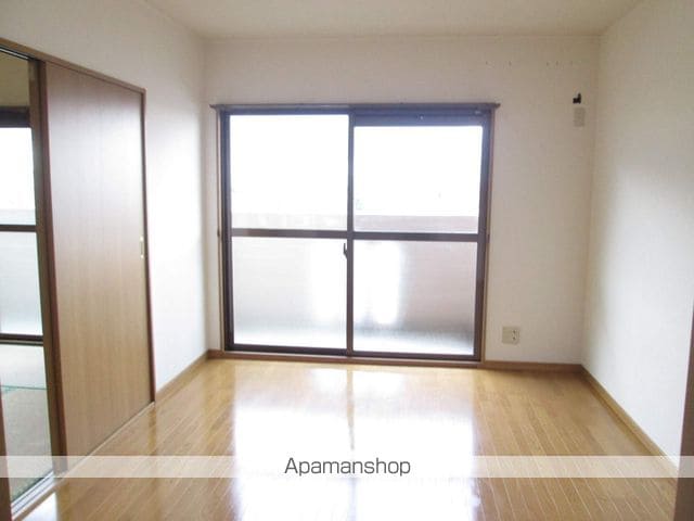 セントラルマンションSの内装写真