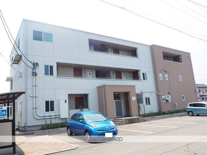 アケイシャ御舘[1R/33.3m2]の外観2