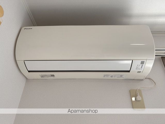 プチアリスA棟の内装写真