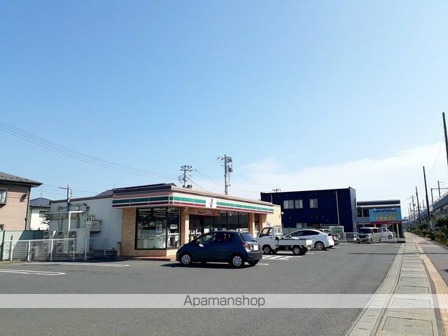 ルッコラIIの周辺写真