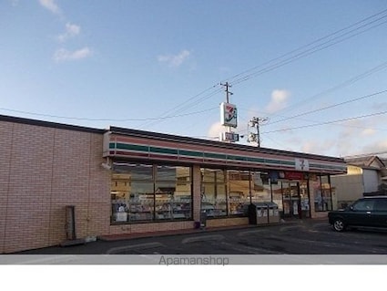 チェルキオ　グランデ　ウーノ[1LDK/50.05m2]の周辺2