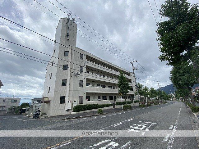 カネオハイツの外観写真