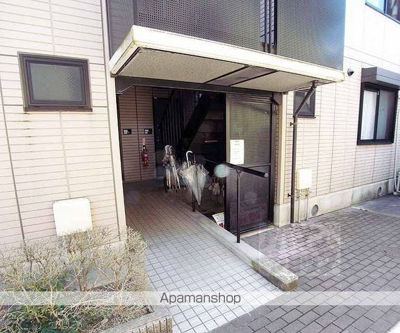 セジュール伊東の玄関写真