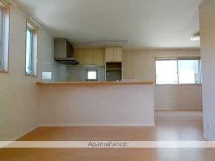 ＳＯＧＮＩ[3LDK/98.84m2]のリビング・居間