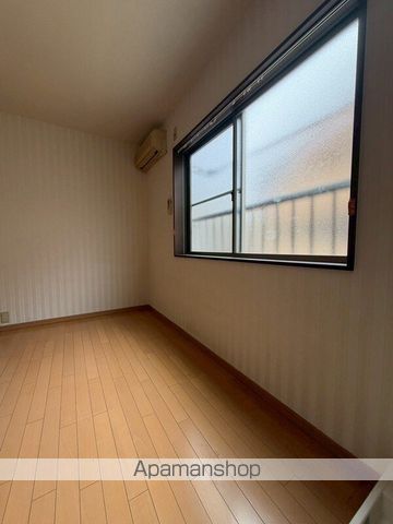筆ヶ崎マンションの内装写真